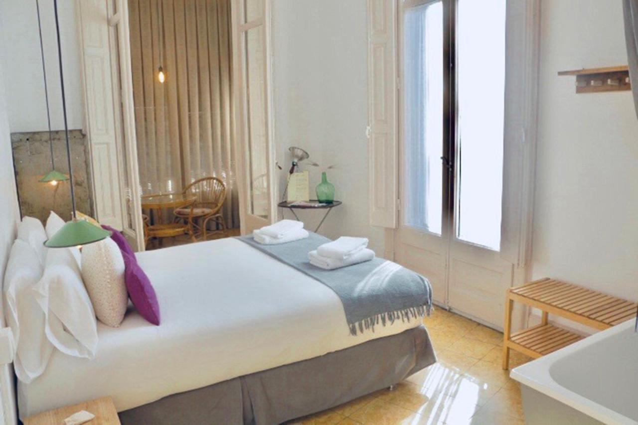 ลา กาซา กรัน เบดแอนด์เบรคฟาสต์ Bed & Breakfast บาร์เซโลนา ภายนอก รูปภาพ