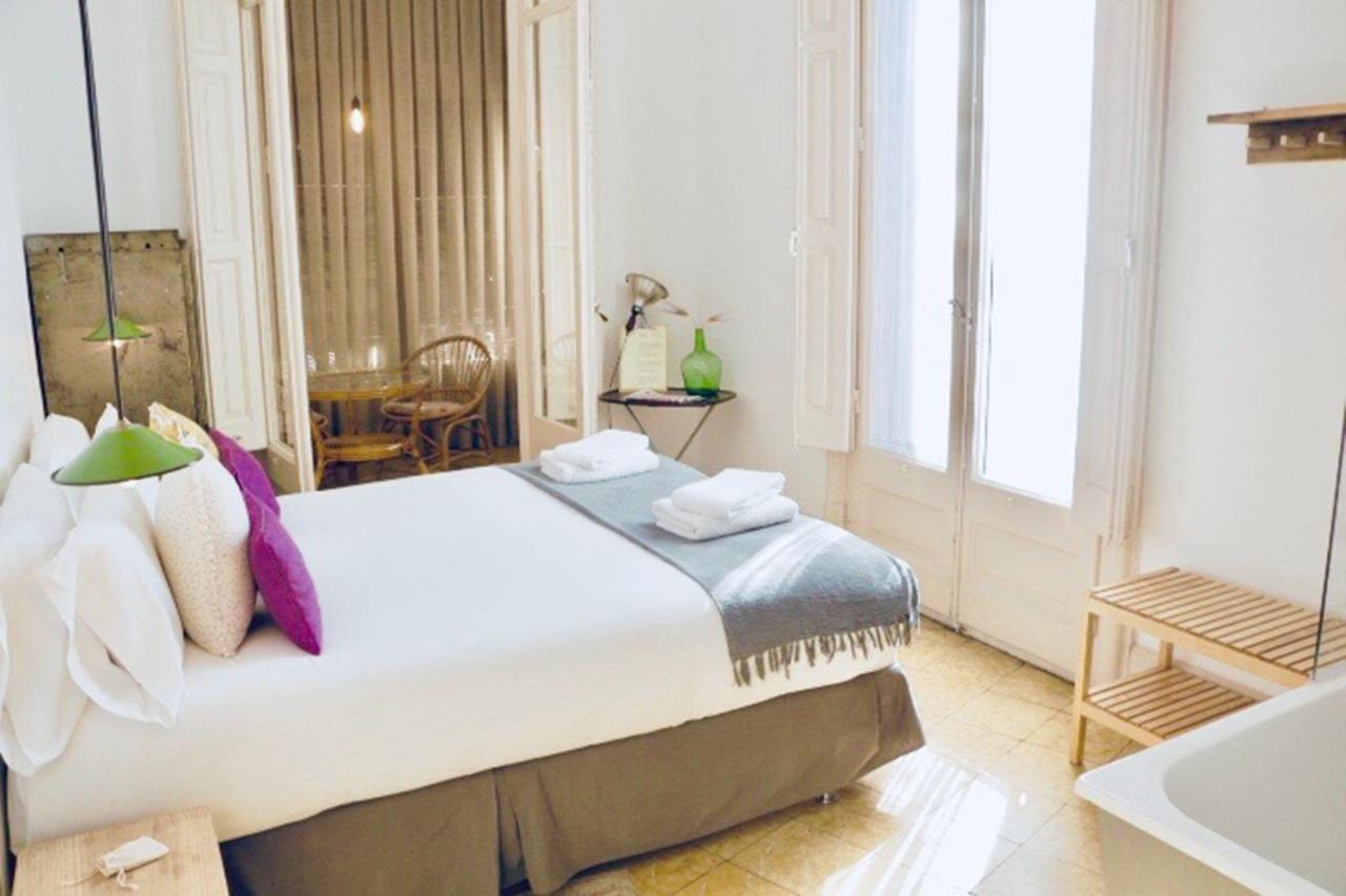 ลา กาซา กรัน เบดแอนด์เบรคฟาสต์ Bed & Breakfast บาร์เซโลนา ภายนอก รูปภาพ